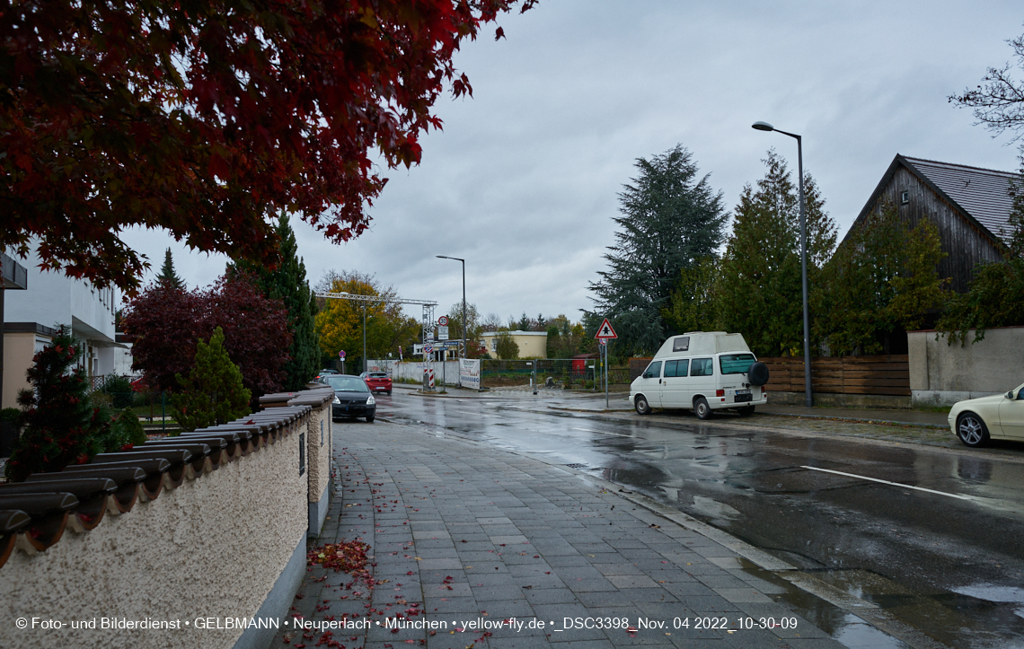 04.11.2022 - Baustelle an der Niederalmstraße 16 und Hugo-Lang-Bogen 13 in Neuperlach-Trudering